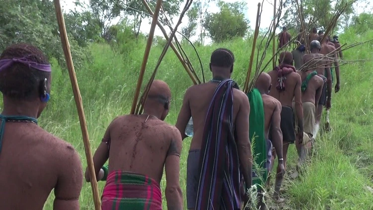 ሮራ ኸይ ባ ኯማ ኯዻኝ 